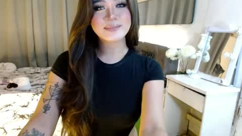 Snapshot of katykiat chatting on 07-13-26, 02:09 katykiat online show from 07-13-26, 02:09