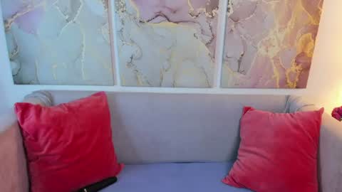 Snapshot of katymeaw chatting on 07-09-26, 03:43 katymeaw online show from 07-09-26, 03:43