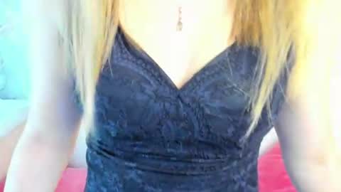 Snapshot of katymeaw chatting on 07-13-26, 01:41 katymeaw online show from 07-13-26, 01:41