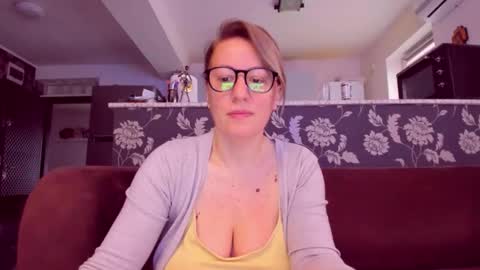 Katy online show from 04-01-26, 05:19