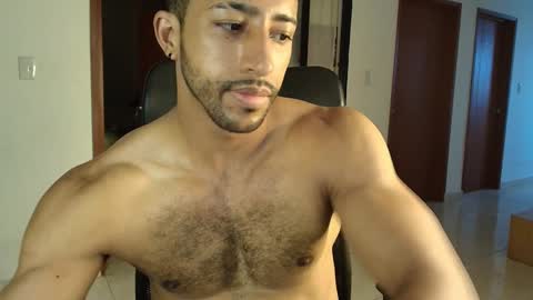 Snapshot of kaurilop chatting on 02-08-25, 10:51 Kauri Lop online show from 02-08-25, 10:51