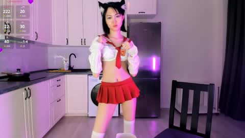 Snapshot of kawai_mai chatting on 05-14-26, 02:02 mai online show from 05-14-26, 02:02
