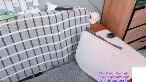 Yuki  online show from 03-21-26, 08:19