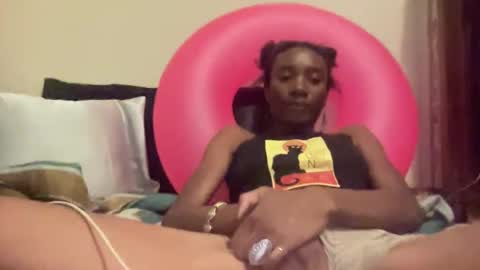 Snapshot of kawaiistrfkr chatting on 09-25-25, 06:22 kawaiistrfkr online show from 09-25-25, 06:22