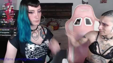 luna   online show from 03-30-26, 12:11