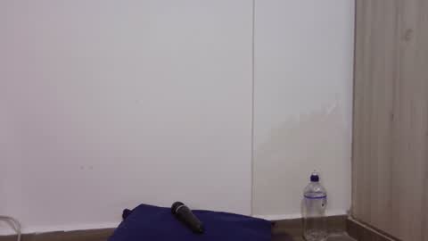  Khawit  online show from 01-03-25, 10:52