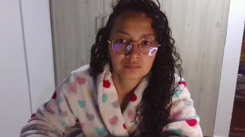  Khawit  online show from 01-20-25, 06:21