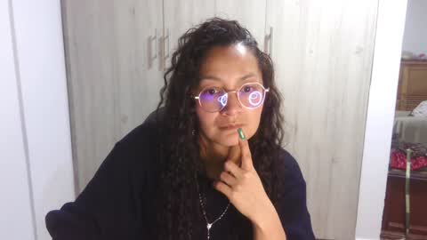  Khawit  online show from 02-01-25, 03:30