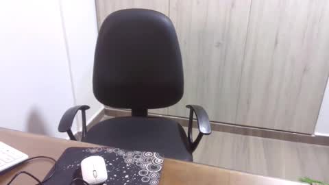  Khawit  online show from 02-11-25, 08:05