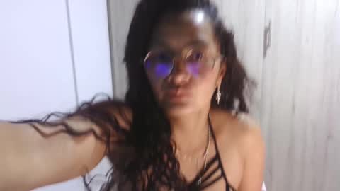  Khawit  online show from 02-15-25, 08:22