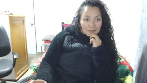  Khawit  online show from 04-05-26, 10:29