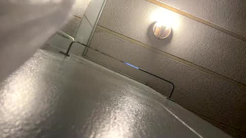 Snapshot of kay_la chatting on 09-18-25, 02:35 kay_la online show from 09-18-25, 02:35