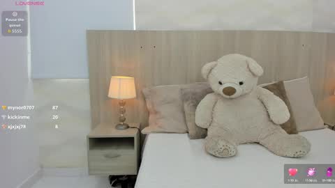   online show from 10-04-25, 11:19