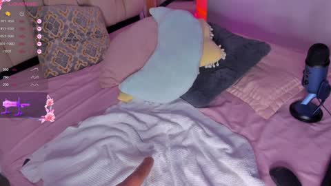 Snapshot of kayla_ada chatting on 01-30-25, 03:44 Kayla online show from 01-30-25, 03:44