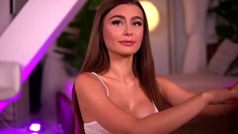 kaylabray online show from 09-22-25, 03:41