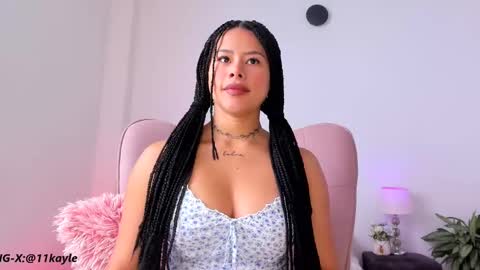 Snapshot of kayle__11 chatting on 02-16-25, 04:32 INSTAGRAM AND TW 11kayle online show from 02-16-25, 04:32