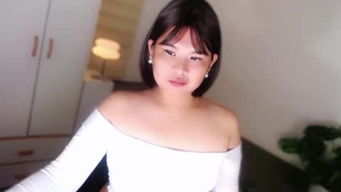 Y O U R        F U T U R E       K A Y L E E  online show from 06-01-26, 11:28