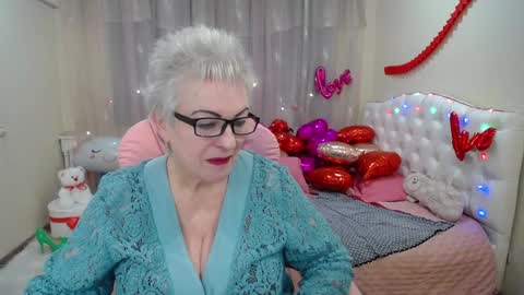 kaylesmoll online show from 02-08-25, 10:51