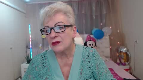 kaylesmoll online show from 09-28-25, 06:24