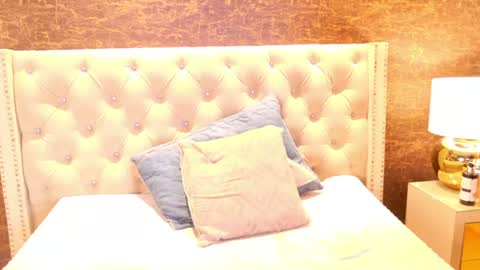 Snapshot of kaylie_mitchel chatting on 07-17-26, 10:36 KAYLIE online show from 07-17-26, 10:36