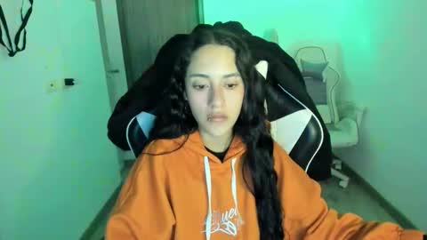 kaylie online show from 12-02-25, 02:39