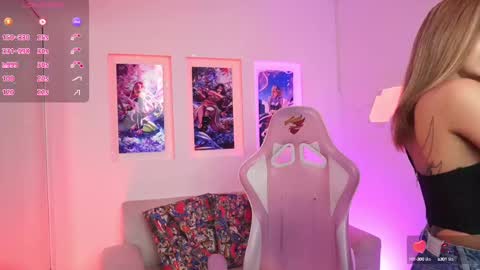 Snapshot of kayraowen chatting on 03-08-25, 11:37 Kayra online show from 03-08-25, 11:37