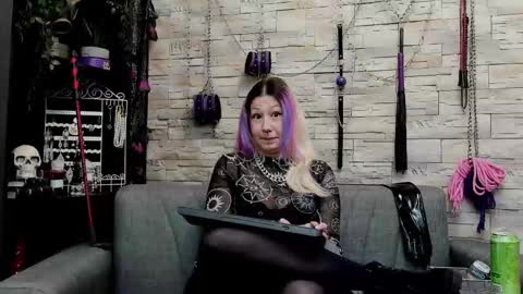 Snapshot of kaziaswart chatting on 02-10-26, 01:10 Miss Kazia online show from 02-10-26, 01:10