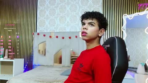  keahi  online show from 04-06-26, 07:04