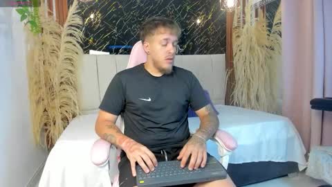 Keane online show from 03-21-26, 12:10