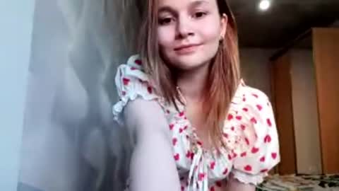 Snapshot of keelyraimer chatting on 06-09-26, 04:18 Maya online show from 06-09-26, 04:18