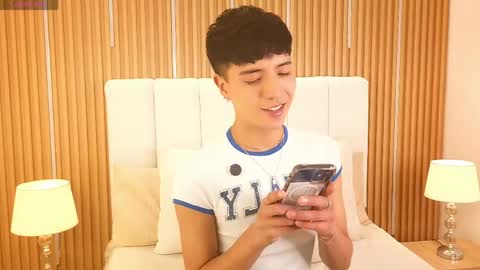 Snapshot of keen_nico chatting on 06-08-26, 01:00 nico online show from 06-08-26, 01:00