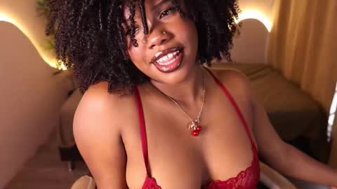 Snapshot of kehlannis_ chatting on 10-10-25, 08:08 Kehlannis online show from 10-10-25, 08:08