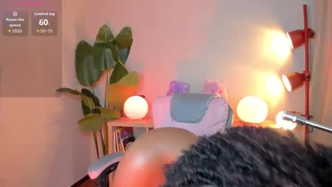 Snapshot of kehlannis_ chatting on 02-17-26, 08:26 Kehlannis online show from 02-17-26, 08:26