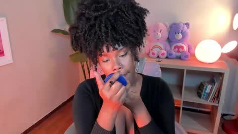 Snapshot of kehlannis_ chatting on 02-21-26, 08:10 Kehlannis online show from 02-21-26, 08:10