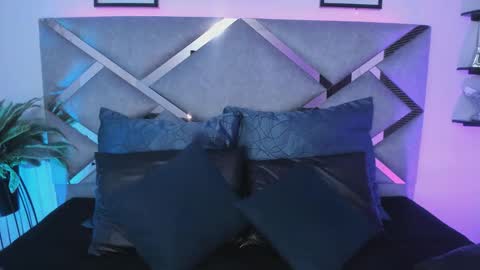 Keidy Monday to Saturday from 200 pm to 810pm  UTC-5 Colombia Time online show from 10-06-25, 07:22