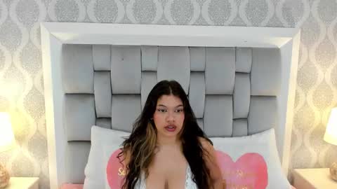 Keiira Fox online show from 01-13-26, 11:15