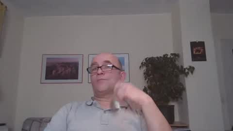 keilie1 online show from 01-11-25, 09:46