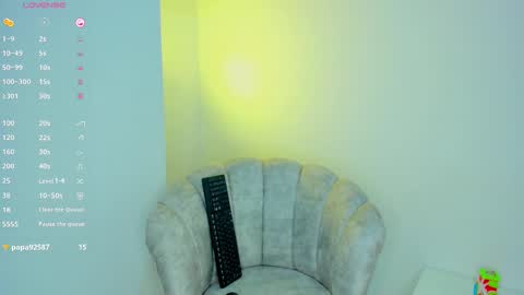 Keily brox online show from 01-05-25, 09:37