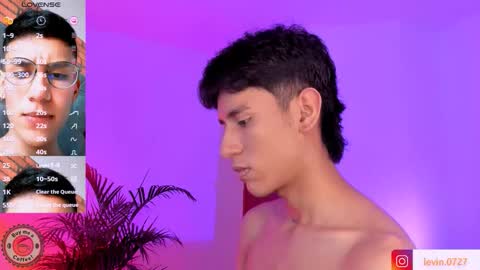 Snapshot of keiner_smith chatting on 09-17-25, 11:06 Alejandro Gonzalez online show from 09-17-25, 11:06