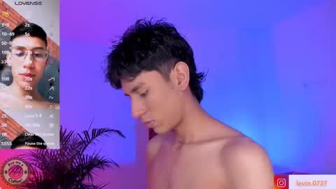 Snapshot of keiner_smith chatting on 09-22-25, 02:02 Alejandro Gonzalez online show from 09-22-25, 02:02