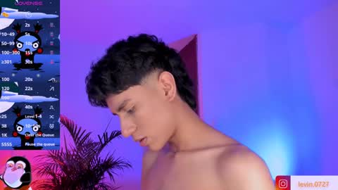 Snapshot of keiner_smith chatting on 09-23-25, 06:16 Alejandro Gonzalez online show from 09-23-25, 06:16