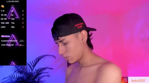 Snapshot of keiner_smith chatting on 10-17-25, 08:50 Alejandro Gonzalez online show from 10-17-25, 08:50