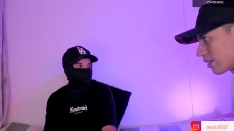 Snapshot of keiner_smith chatting on 11-22-25, 02:21 Alejandro Gonzalez online show from 11-22-25, 02:21