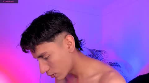 Snapshot of keiner_smith chatting on 12-05-25, 03:26 Alejandro Gonzalez online show from 12-05-25, 03:26