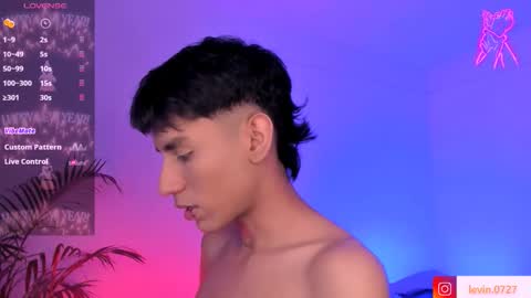 Snapshot of keiner_smith chatting on 12-16-25, 03:33 Alejandro Gonzalez online show from 12-16-25, 03:33