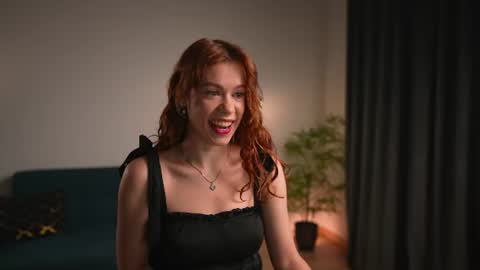 keira_knight online show from 06-18-26, 07:40