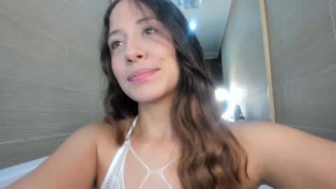 Snapshot of keiry_gonzalez11_aws chatting on 10-07-25, 12:19 keiry_gonzalez11_aws online show from 10-07-25, 12:19