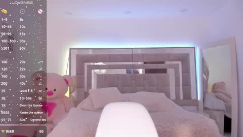 Snapshot of keisha_west chatting on 01-30-25, 05:49 Keisha online show from 01-30-25, 05:49