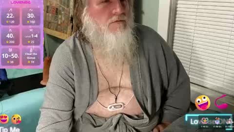 Snapshot of keithobrian chatting on 11-24-25, 04:12 Keithobrian online show from 11-24-25, 04:12