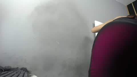 Snapshot of keizy_conte chatting on 12-26-24, 04:04 K E I Z Y online show from 12-26-24, 04:04